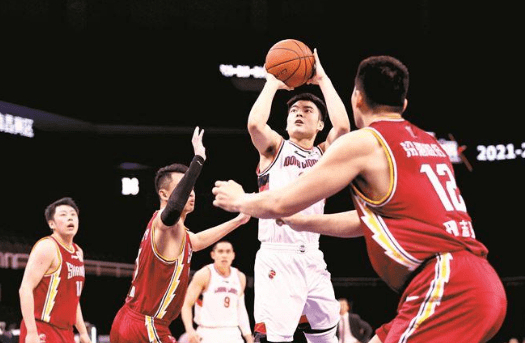 意大利杯今夜走向成谜，广州队复出首秀，震撼外界，阵容厚度经受考验的简单介绍-开云网站